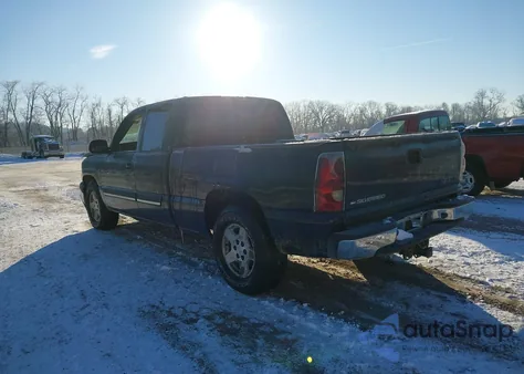 2005 Chevrolet Silverado 1500 Ls from USA, damaged, VIN 1GCEC19Z85Z108888